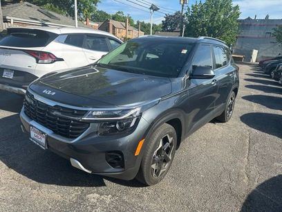 Used 2024 Kia Seltos EX