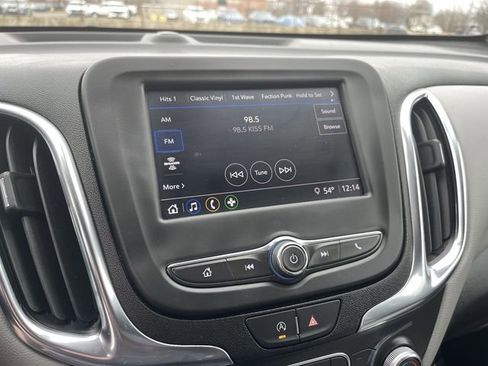 Used 2024 Chevrolet Equinox LS w/ LS Convenience Package image 19