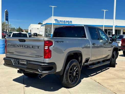 Used 2025 Chevrolet Silverado 2500 Custom w/ Custom Value Package image 26