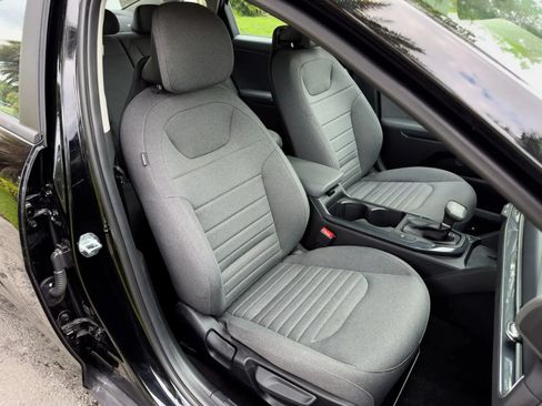 Used 2025 Kia K4 EX FWD image 58