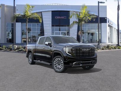 New 2026 GMC Sierra 1500 Denali Ultimate w/ LPO, Black Badging Package
