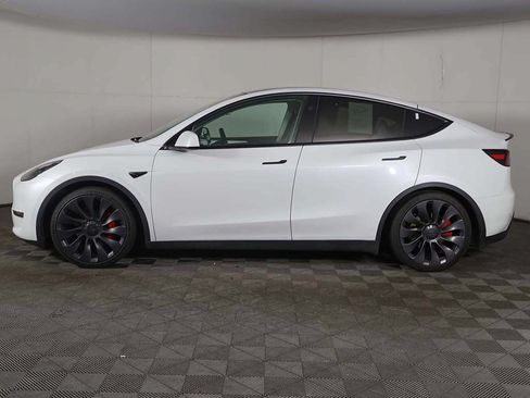 Used 2023 Tesla Model Y Performance AWD/4WD image 20