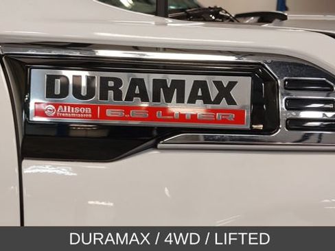 Used 2024 GMC Sierra 2500 Pro w/ 1SA Pro Safety Plus Package AWD/4WD image 42