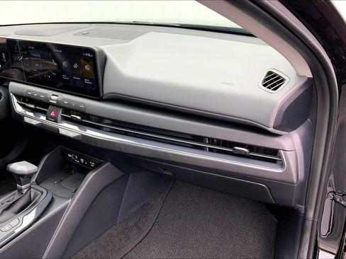 Used 2025 Kia K4 EX FWD image 14