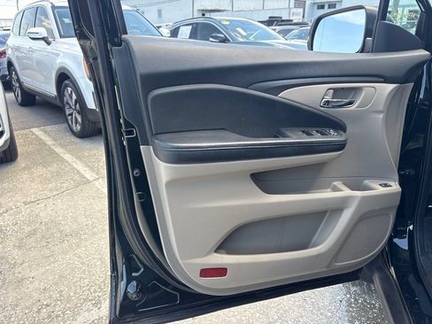 Used 2016 Honda Pilot EX-L image 10