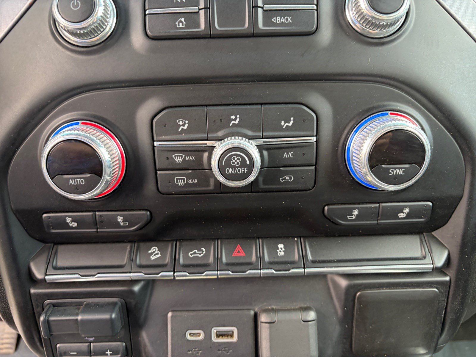 Used 2020 GMC Sierra 2500 SLE w/ SLE Convenience Package AWD/4WD image 22