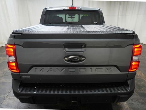 Used 2024 Ford Maverick Lariat w/ Black Appearance Package image 5
