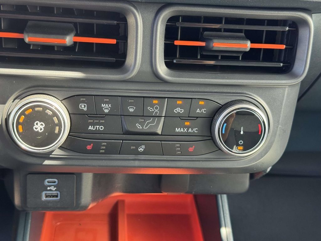 Used 2024 Ford Maverick XLT w/ XLT Luxury Package FWD image 29