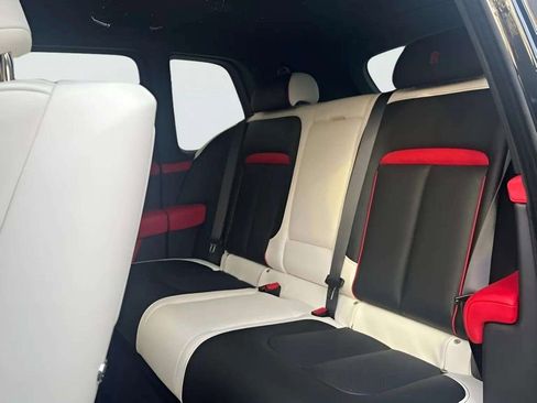New 2026 Rolls-Royce Cullinan image 16