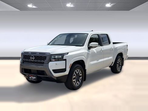 New 2026 Nissan Frontier SV RWD image 1