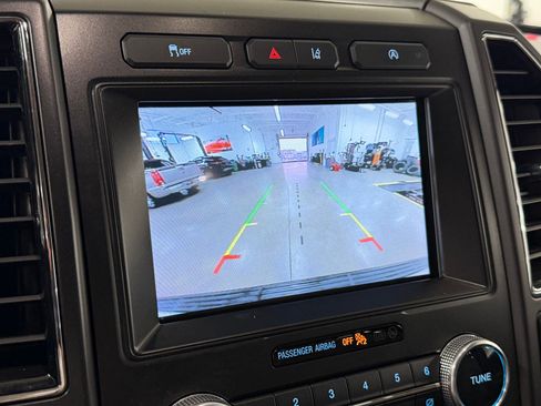 Used 2021 Ford Expedition Limited RWD image 20
