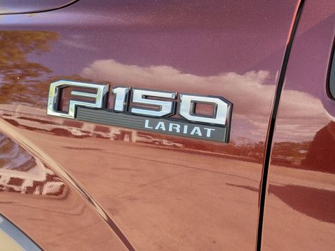 Used 2015 Ford F150 4x4 SuperCrew image 32