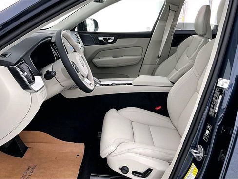 New 2026 Volvo XC60 B5 Ultra w/ Climate Package AWD/4WD image 20