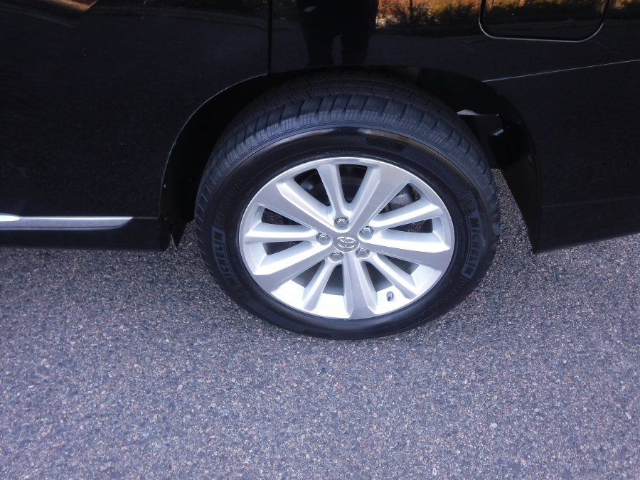 Used 2013 Toyota Highlander Limited AWD/4WD image 22