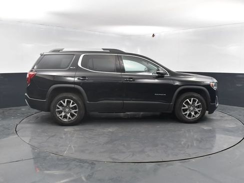 Used 2023 GMC Acadia SLT AWD/4WD image 10