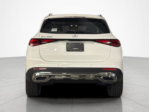 New 2027 Mercedes-Benz GLC 300 image 4