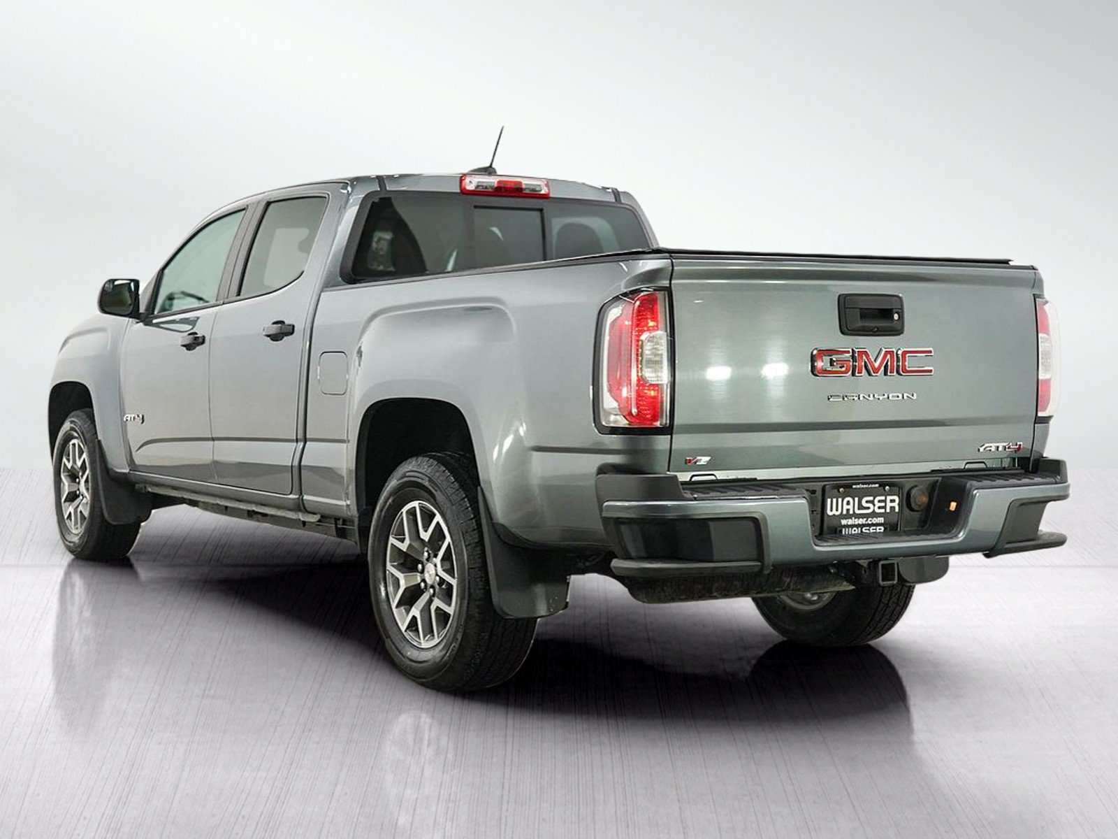 Used 2022 GMC Canyon AT4 AWD/4WD image 4