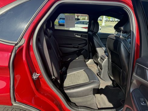 Certified 2022 Ford Edge ST-Line image 10
