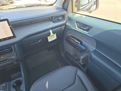 New 2026 Ford Maverick Lobo AWD/4WD image 11