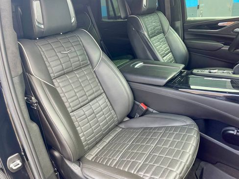 Used 2024 Cadillac Escalade V w/ LPO, ONYX Package AWD/4WD image 24