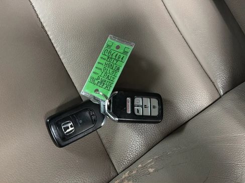 Used 2017 Honda Pilot EX-L image 28