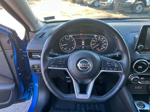 Used 2020 Nissan Sentra SV image 20