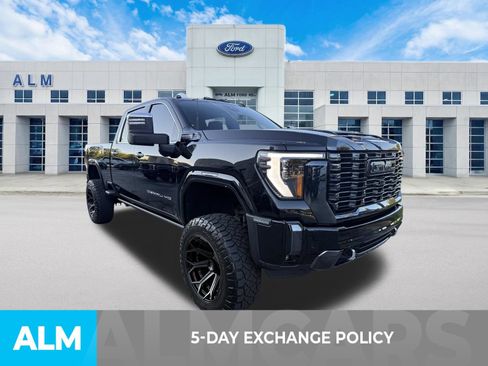 Used 2024 GMC Sierra 2500 Denali Ultimate w/ Max Trailering Package AWD/4WD image 3