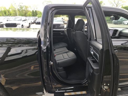 Used 2019 RAM 1500 Big Horn AWD/4WD image 28