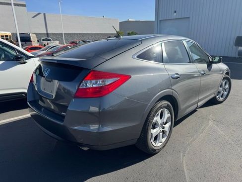 Used 2011 Honda Crosstour EX-L image 3