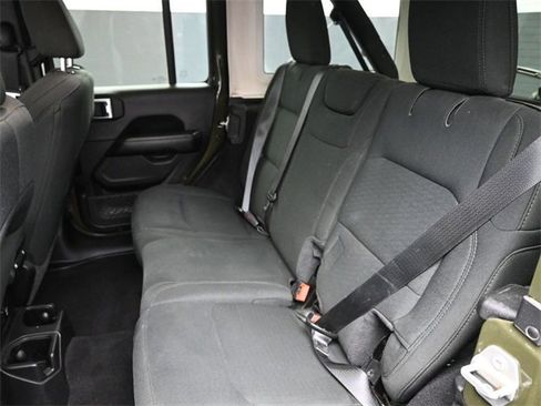 Used 2021 Jeep Wrangler Unlimited Sahara w/ Uconnect 4C Nav & Sound Group image 18