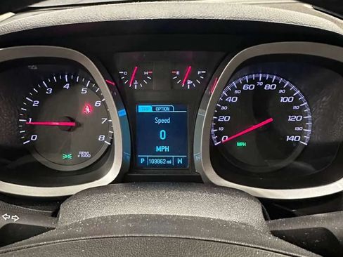 Used 2014 Chevrolet Equinox LT FWD image 16