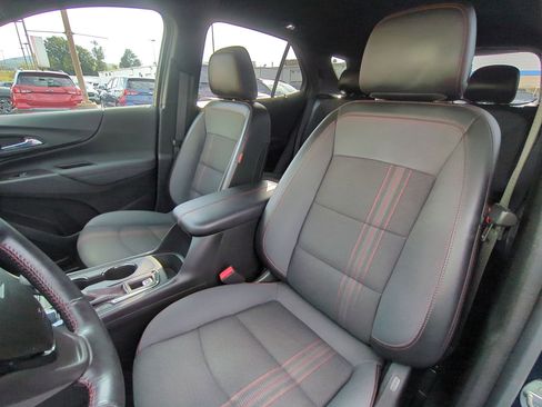 Used 2022 Chevrolet Equinox RS image 19