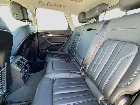 Certified 2023 Audi Q5 2.0T Premium w/ Convenience Package image 20