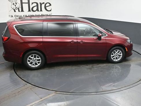 Used 2021 Chrysler Voyager Lxi image 39