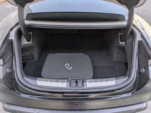 Used 2021 Porsche Taycan Turbo image 32