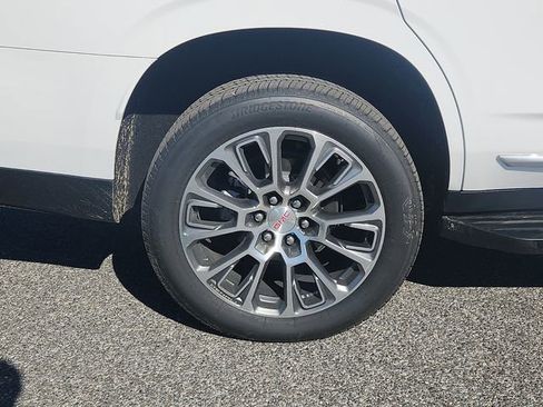 New 2026 GMC Yukon Denali AWD/4WD image 5