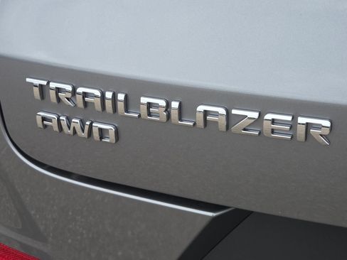 New 2026 Chevrolet TrailBlazer LS w/ LS Convenience Package AWD/4WD image 4