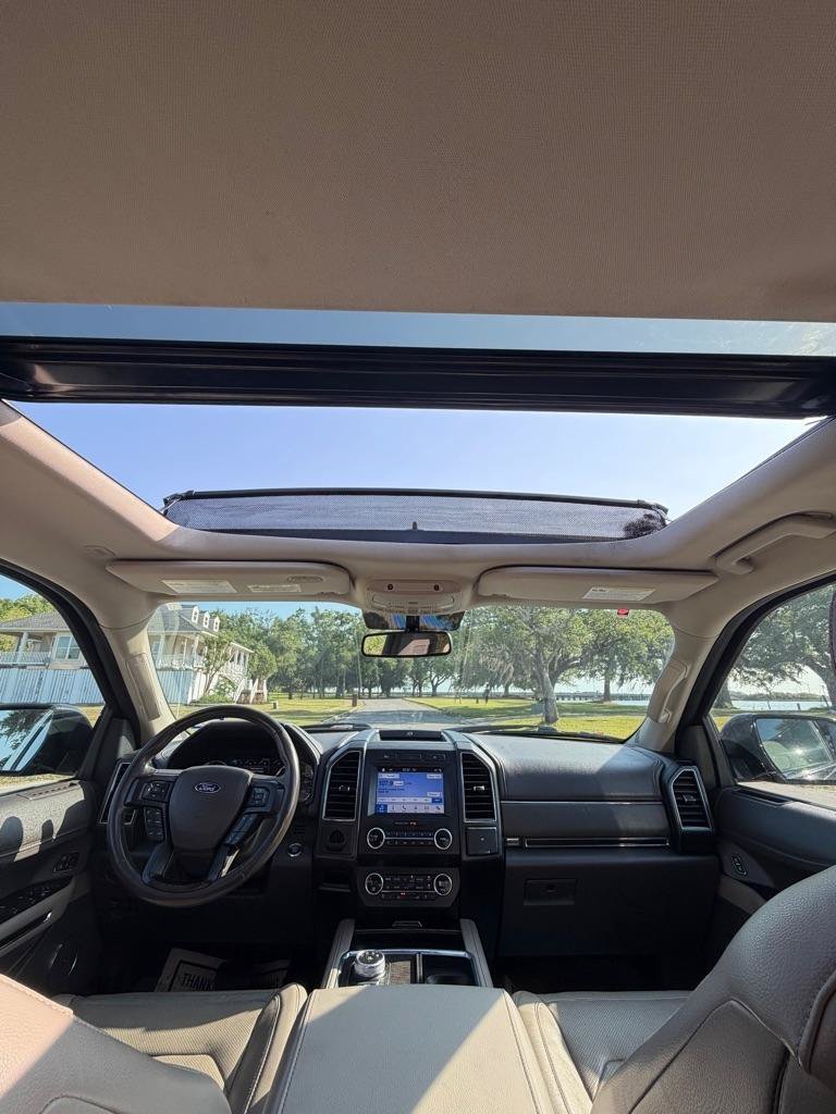 Used 2019 Ford Expedition Max Limited RWD image 20
