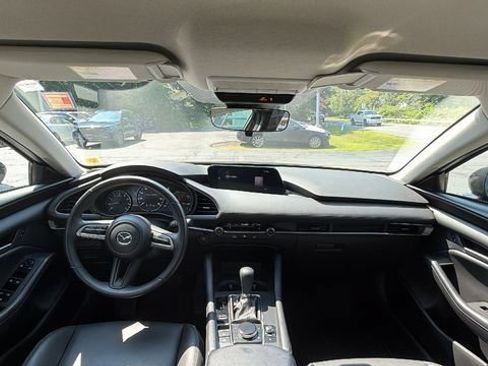 Used 2023 MAZDA MAZDA3 s FWD image 30