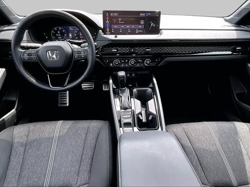 Used 2025 Honda Accord Sport image 24