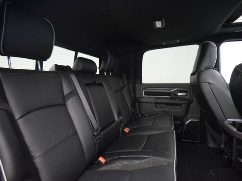 New 2026 RAM 2500 Laramie w/ Sport Appearance Package AWD/4WD image 23
