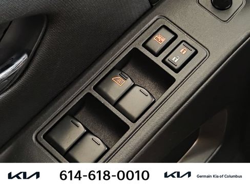 Used 2023 Nissan Frontier SV RWD image 25
