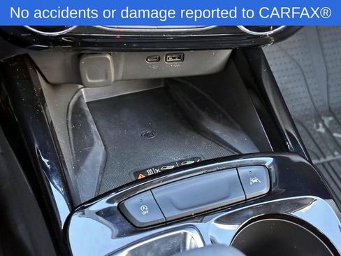 Certified 2024 Chevrolet Trax ACTIV w/ Sunroof Package image 29