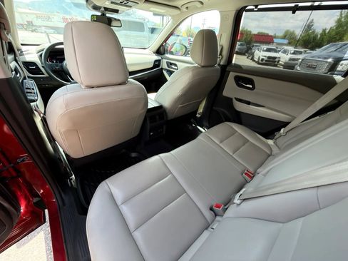 Used 2024 Nissan Rogue SL w/ SL Premium Package AWD/4WD image 23