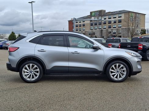 Used 2022 Ford Escape Titanium w/ Titanium Elite Package image 7