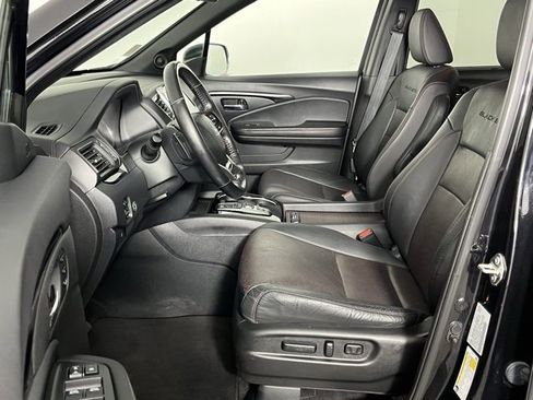 Used 2020 Honda Pilot Black Edition image 24