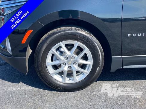 Used 2023 Chevrolet Equinox LT FWD image 15