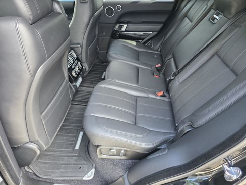 Used 2017 Land Rover Range Rover Supercharged AWD/4WD image 13
