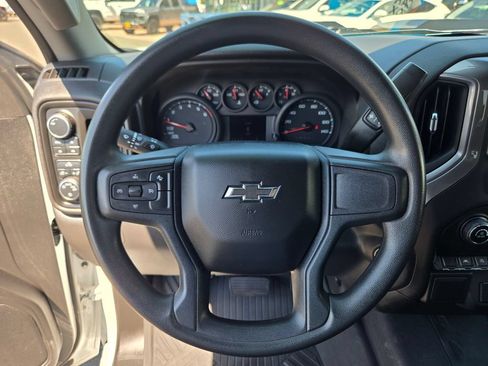 Used 2025 Chevrolet Silverado 1500 Custom Trail Boss w/ Turbomax Blackout Package AWD/4WD image 20