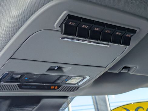 New 2026 Ford F350 Lariat w/ Black Appearance Package image 26